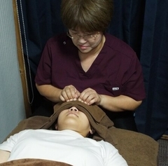 ヘッドマッサージ