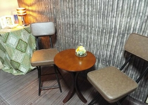 カジュアルなお部屋で、あなただけのリラックスタイム。
来店が難しい方は出張も可能です。お気軽にお問い合わせください